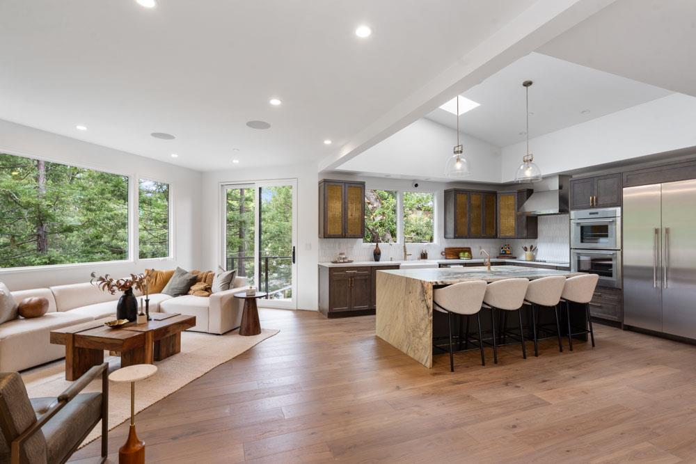 141 Lake Road Portola Valley, CA 94028 - Photo 3 of 31