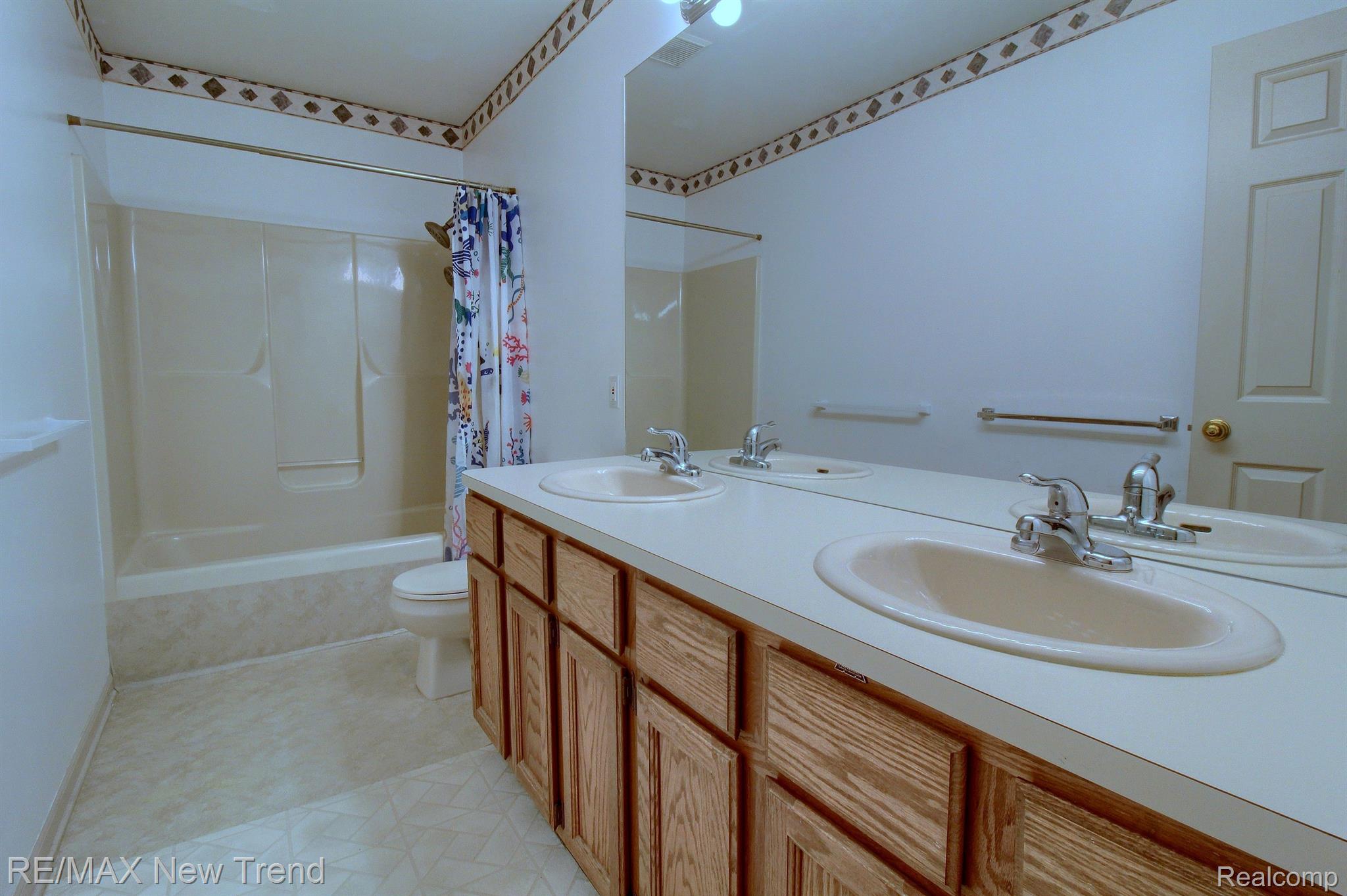 24728 Jamestowne Road Novi, MI 48375 - Photo 29 of 35 Gallery Image 29
