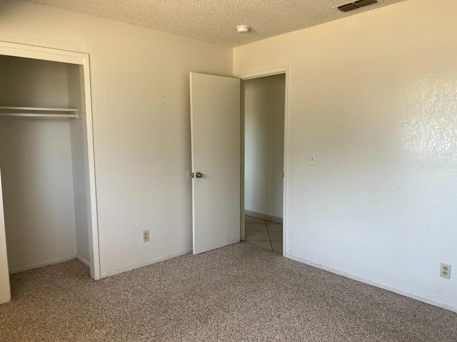 26285 Haley Way Madera, CA 93638 - Photo 16 of 33