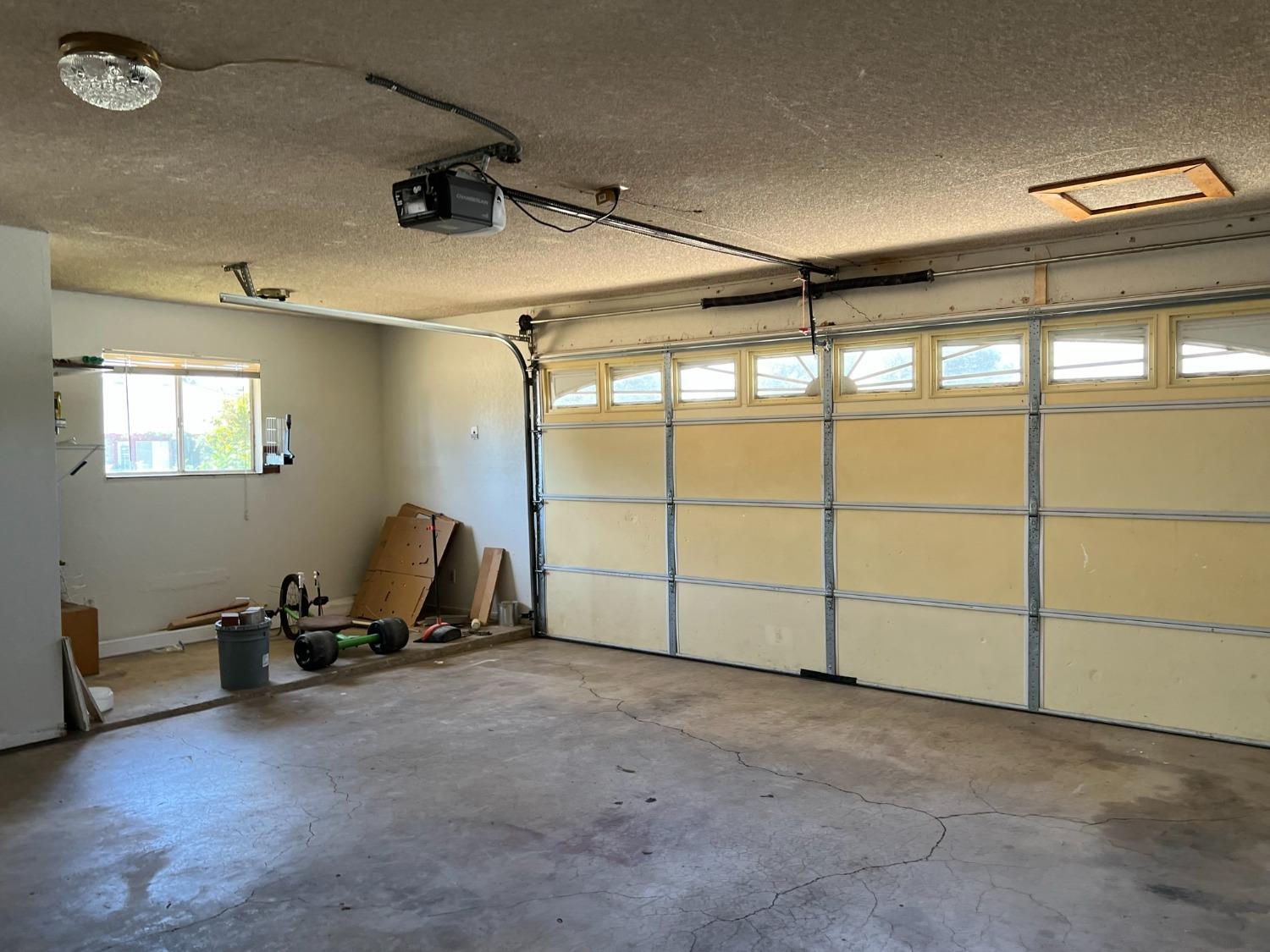 26285 Haley Way Madera, CA 93638 - Photo 23 of 33