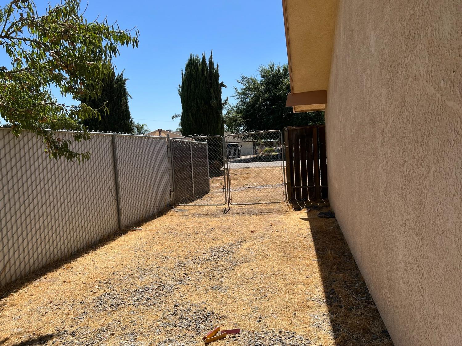 26285 Haley Way Madera, CA 93638 - Photo 31 of 33