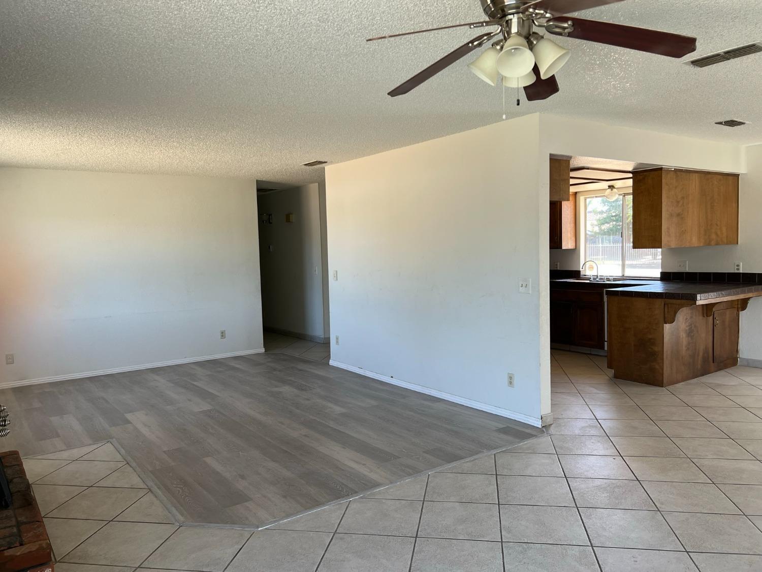 26285 Haley Way Madera, CA 93638 - Photo 6 of 33