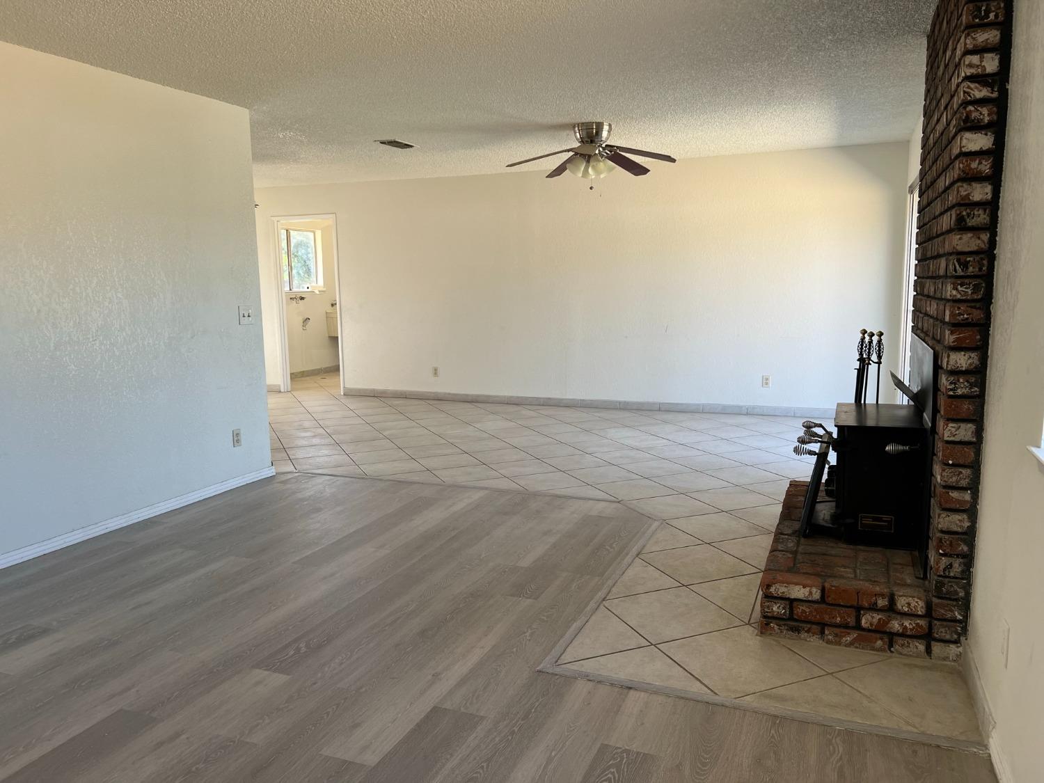 26285 Haley Way Madera, CA 93638 - Photo 8 of 33