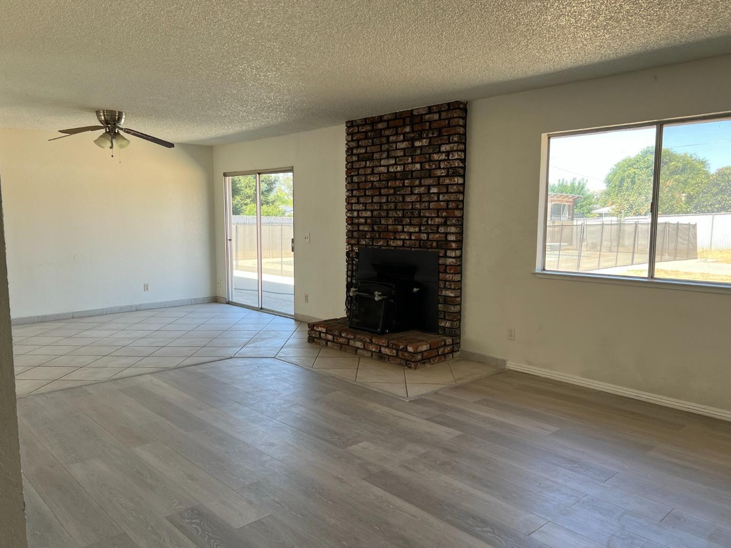 26285 Haley Way Madera, CA 93638 - Photo 9 of 33