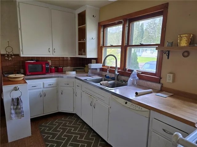 $120,000 | 2 Kathleen Street, Oxford, NY 13830