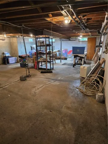 $120,000 | 2 Kathleen Street, Oxford, NY 13830