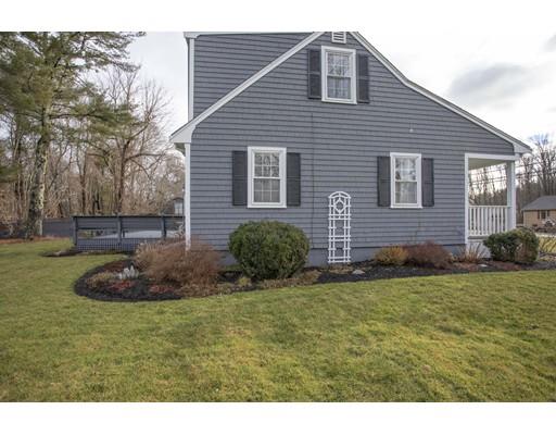 215 Hathaway Road Acushnet, MA 02743 - Photo 7 of 30