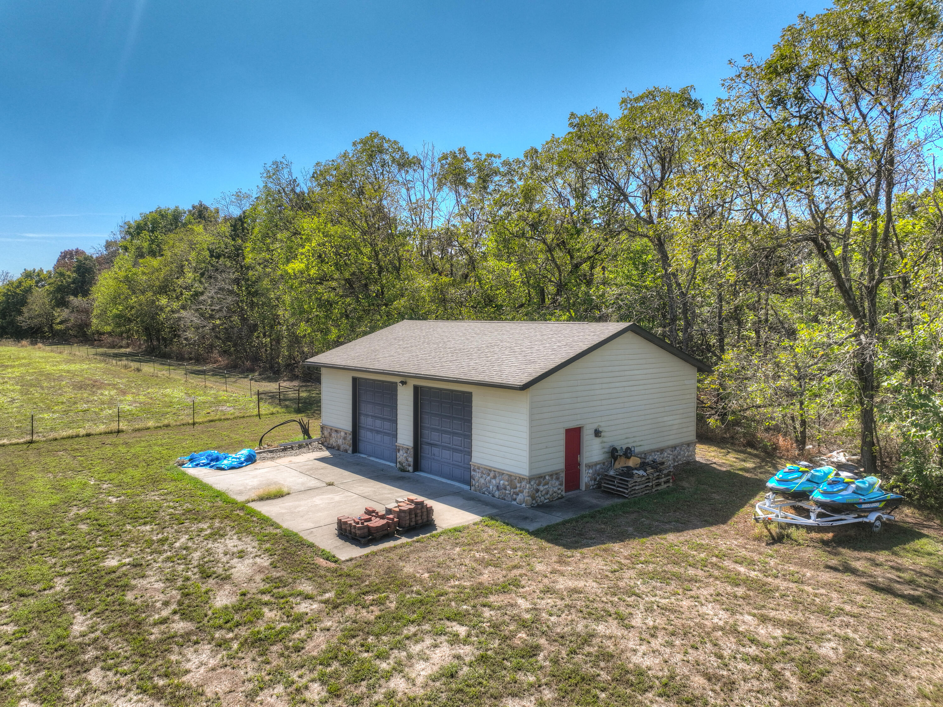 17777 Parrot Road Neosho, MO 64850 - Photo 85 of 92 105