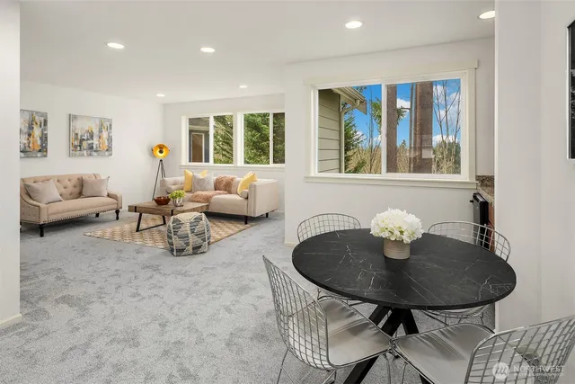 $1,200,000 | 20128 12th Avenue West, Lynnwood, WA 98036