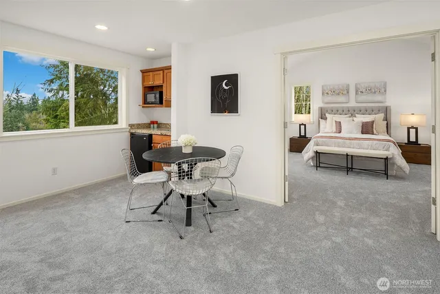 $1,200,000 | 20128 12th Avenue West, Lynnwood, WA 98036