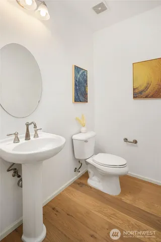 $1,200,000 | 20128 12th Avenue West, Lynnwood, WA 98036