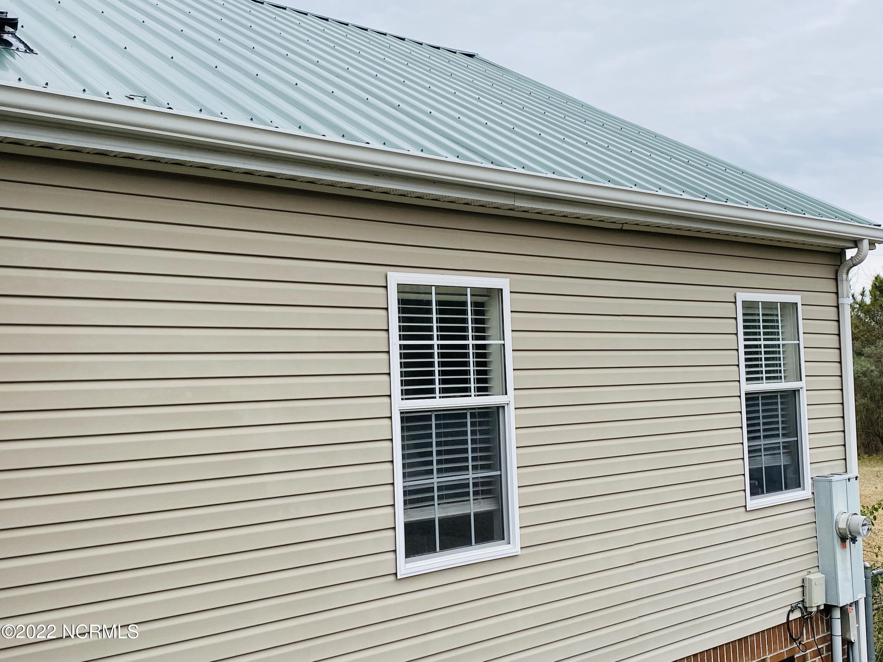 2221 Grantham School Road Mount Olive, NC 28365 - Photo 21 of 22 IMG_4785