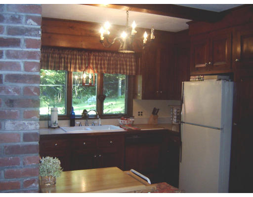 708 General Knox Road Russell, MA 01071 - Photo 3 of 17 Gallery Image 3