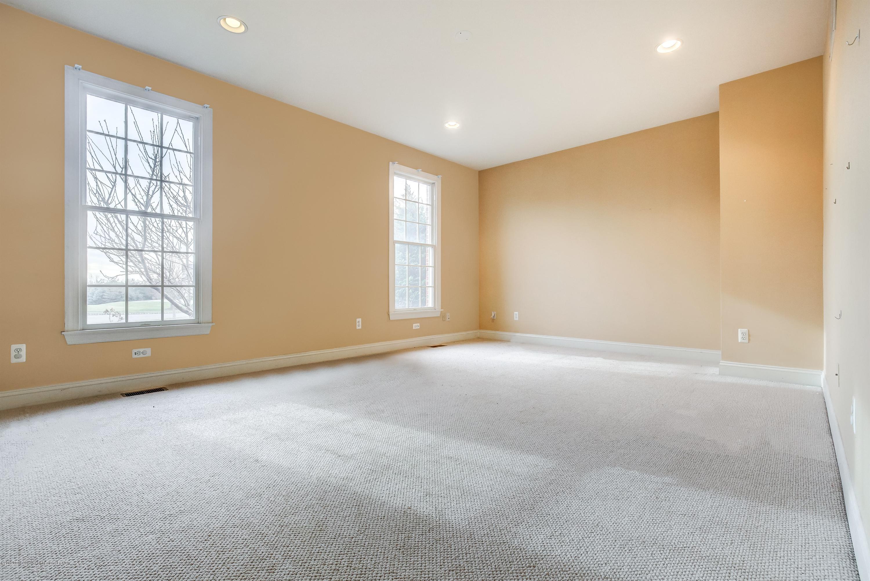 3 Kipling Court Marlboro, NJ 07746 - Photo 23 of 42 019_Room