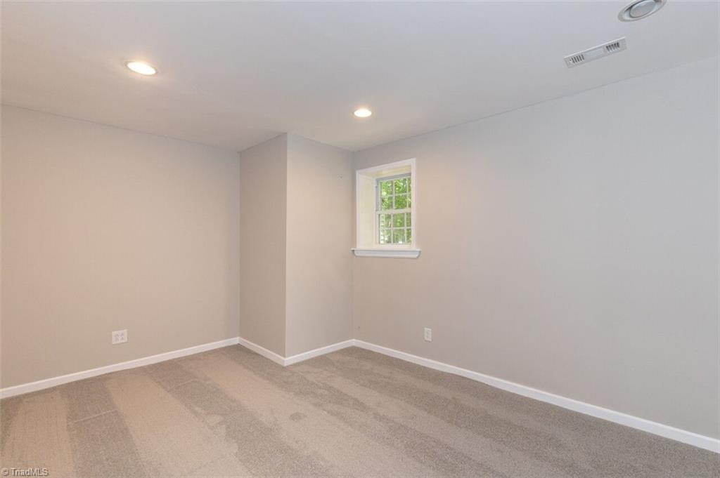 599 Bobcat Road Summerfield, NC 27358 - Photo 13 of 35