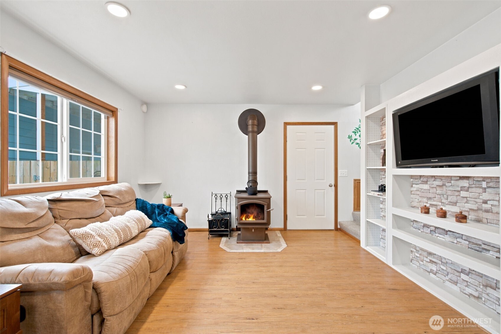 280 Mains Road Sequim, WA 98382 - Photo 12 of 39