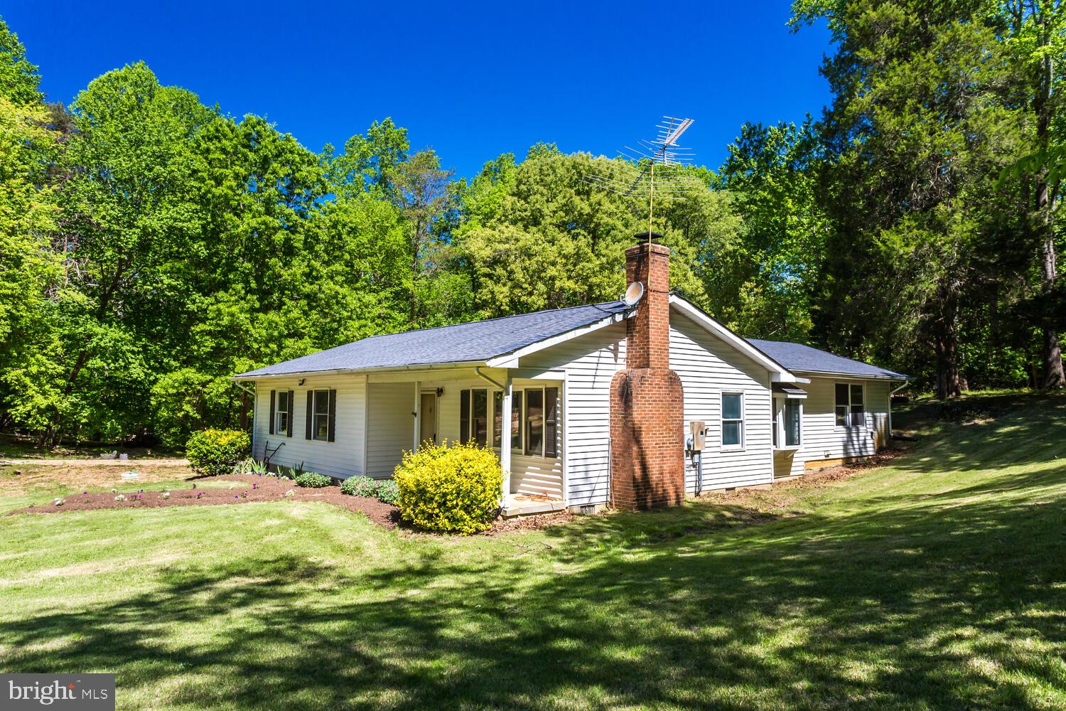 8804 Cooksey Road La Plata, MD 20646 - Photo 6 of 53 Gallery Image 6