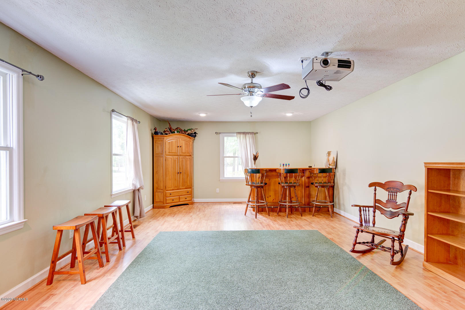 310 Mt Pleasant Road New Bern, NC 28560 - Photo 25 of 68 Theatre Room with Wet Bar and Projector