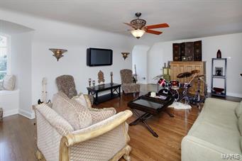 10 Apple Tree Lane Ladue, MO 63124 - Photo 12 of 17