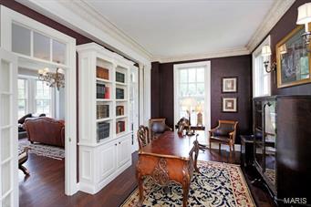 10 Apple Tree Lane Ladue, MO 63124 - Photo 5 of 17