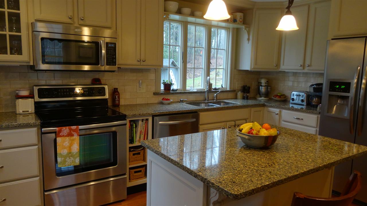 219 Prospect Hill Road Walpole, NH 03608 - Photo 8 of 24