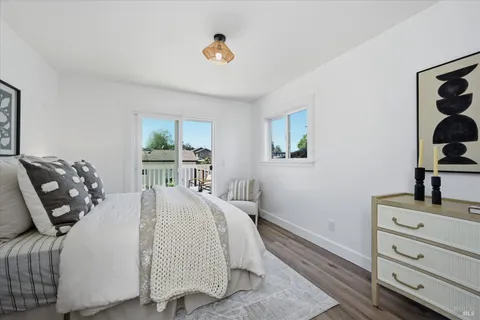 $799,950 | 15 Ward Street, Healdsburg, CA 95448