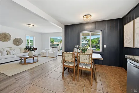 $799,950 | 15 Ward Street, Healdsburg, CA 95448