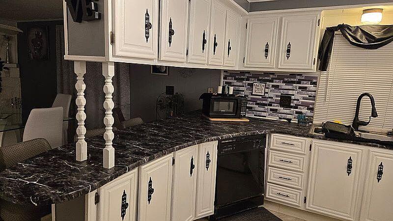 1485 Zuider Road Holt, MI 48842 - Photo 13 of 17 c9e28da0efc83ca8a8c5f6632baaa351-cc_ft_1