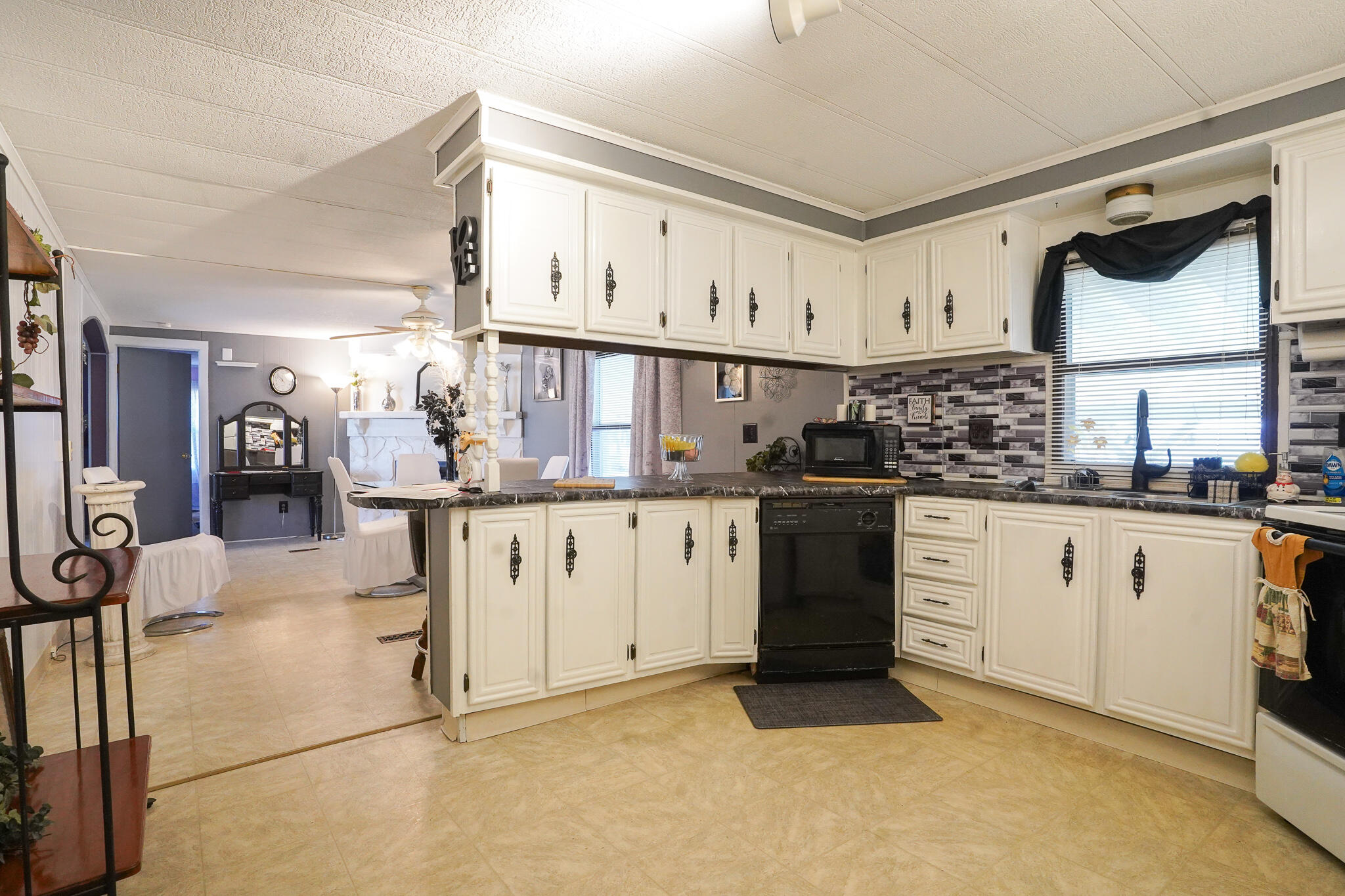 1485 Zuider Road Holt, MI 48842 - Photo 15 of 31 DSC01795