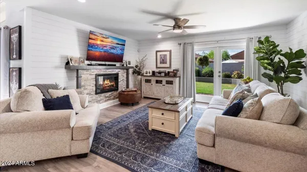 $3,495 | 4304 East Milton Drive, Cave Creek, AZ 85331