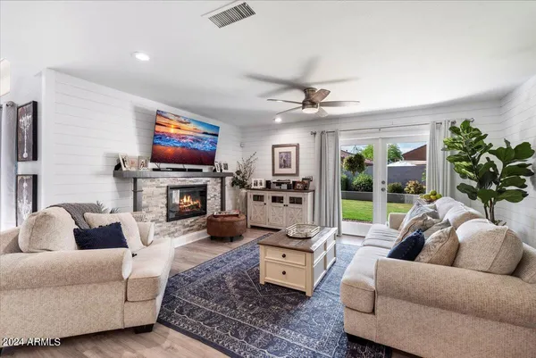 $3,195 | 4304 East Milton Drive, Cave Creek, AZ 85331