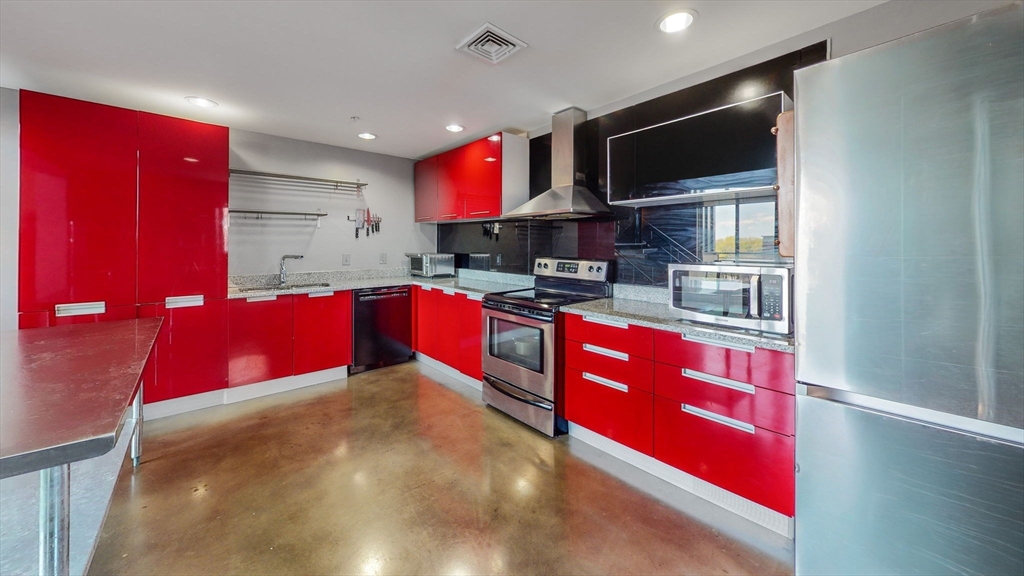 950 Broadway, Unit 35 Chelsea, MA 02150 - Photo 11 of 24