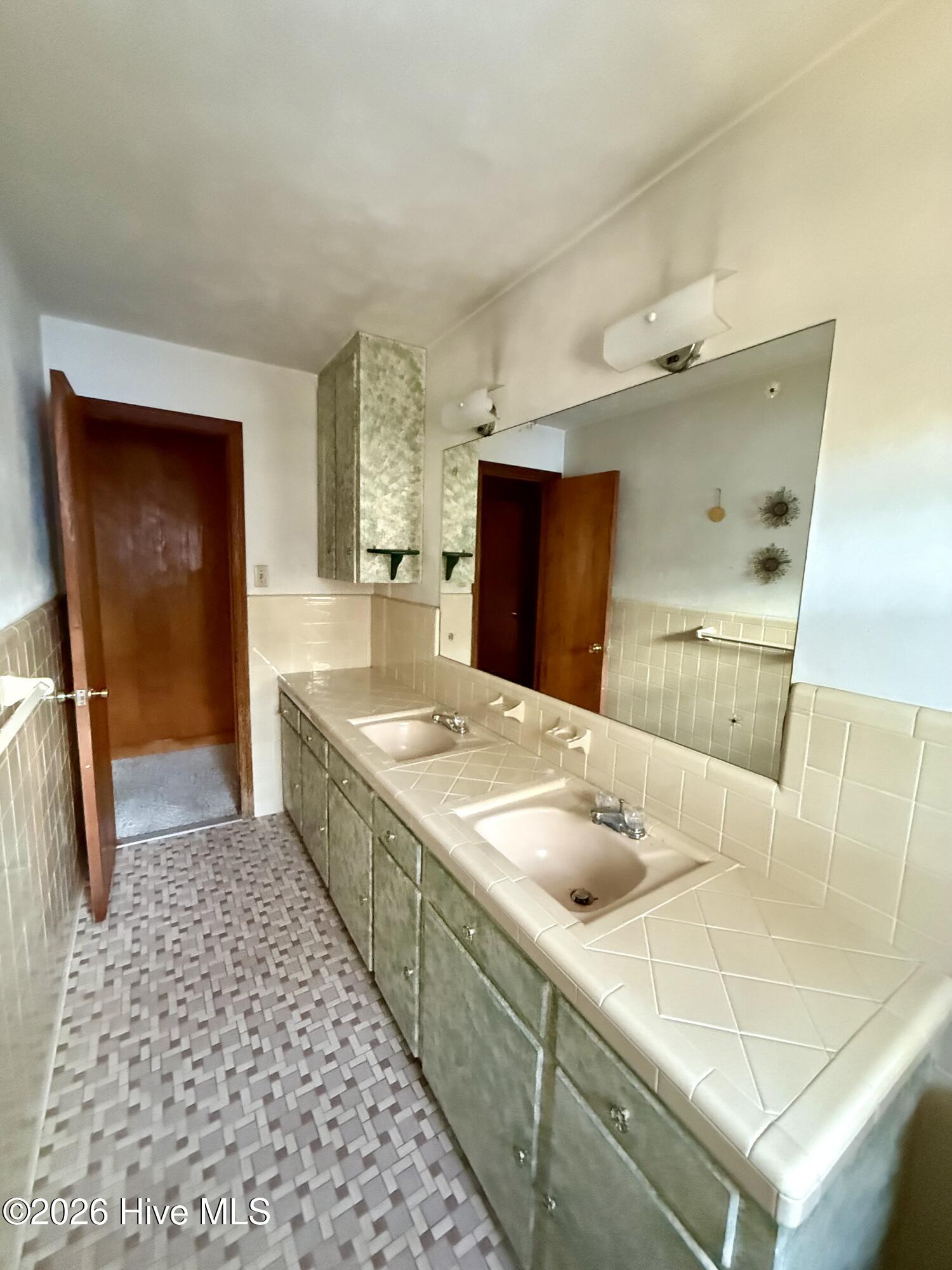 115 Layton Road Windsor, NC 27983 - Photo 11 of 29 IMG_6738