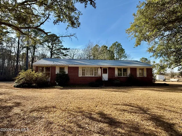 $165,000 | 115 Layton Road, Windsor, NC 27983