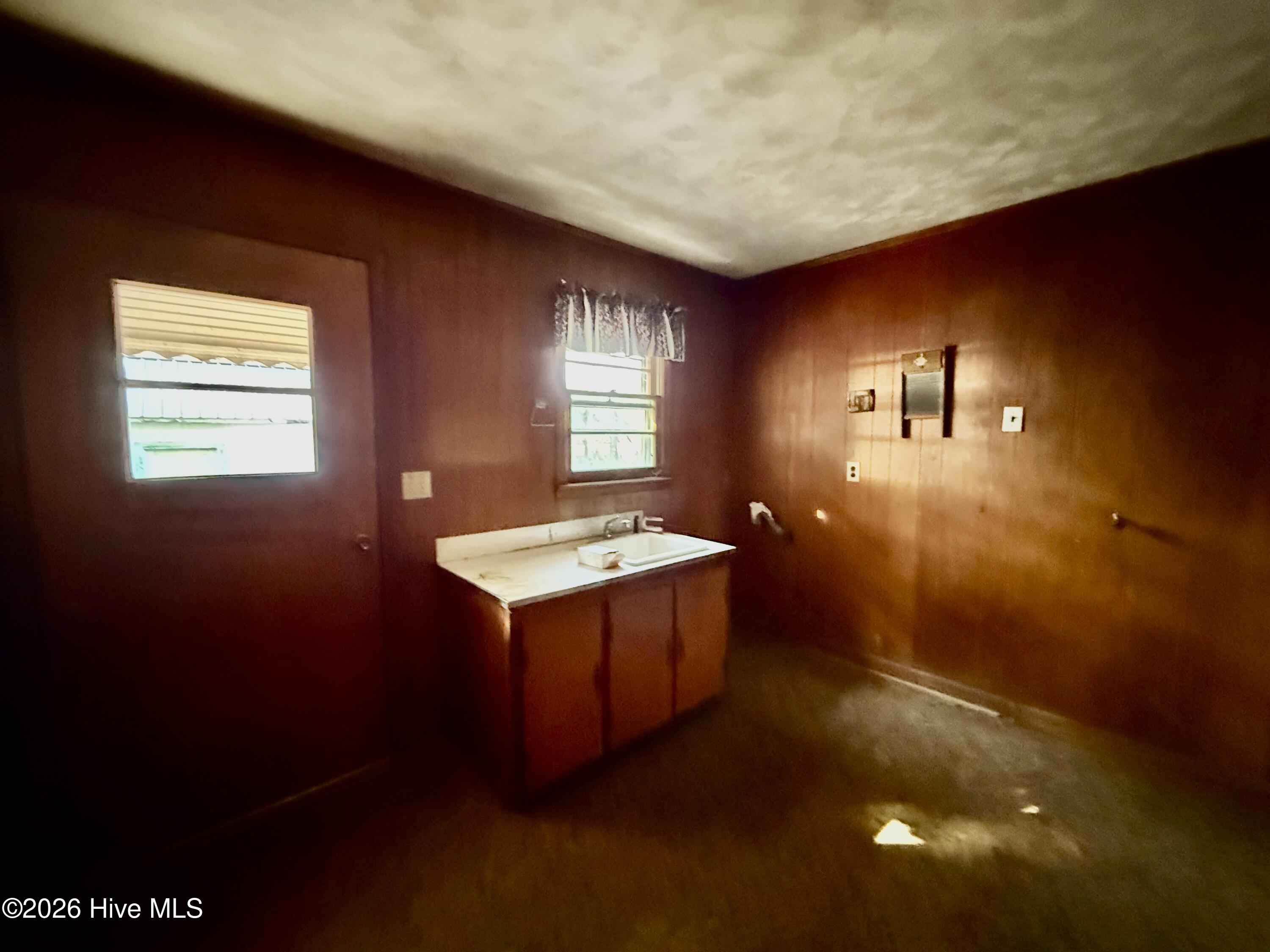 115 Layton Road Windsor, NC 27983 - Photo 8 of 29 IMG_6733