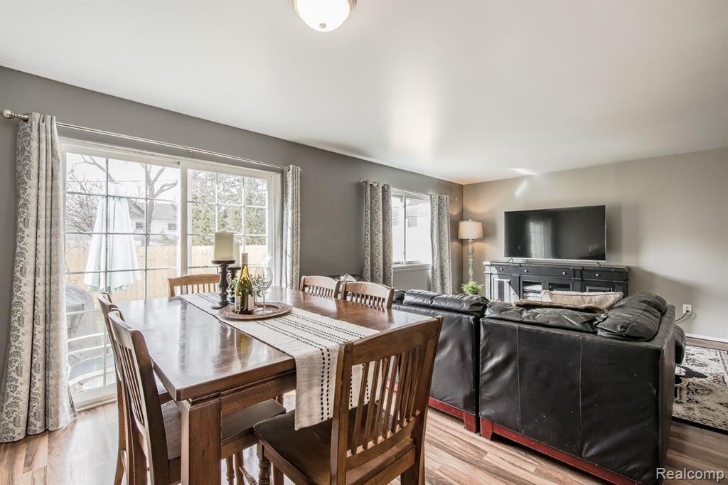 141 Stratford Lane Rochester Hills, MI 48309 - Photo 12 of 37