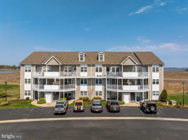 $525,000 | 37456 Pettinaro Drive, Unit 646, Ocean View, DE 19970