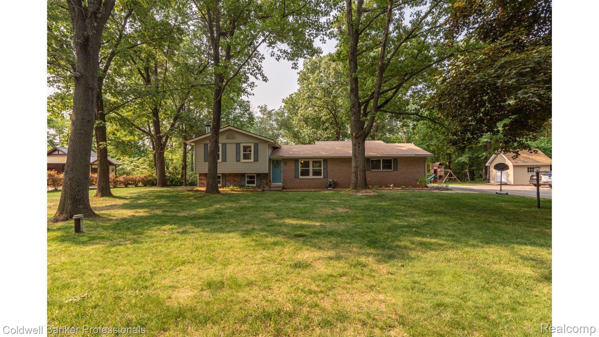 13861 Riker Road Chelsea, MI 48118 - Photo 2 of 57 Gallery Image 2
