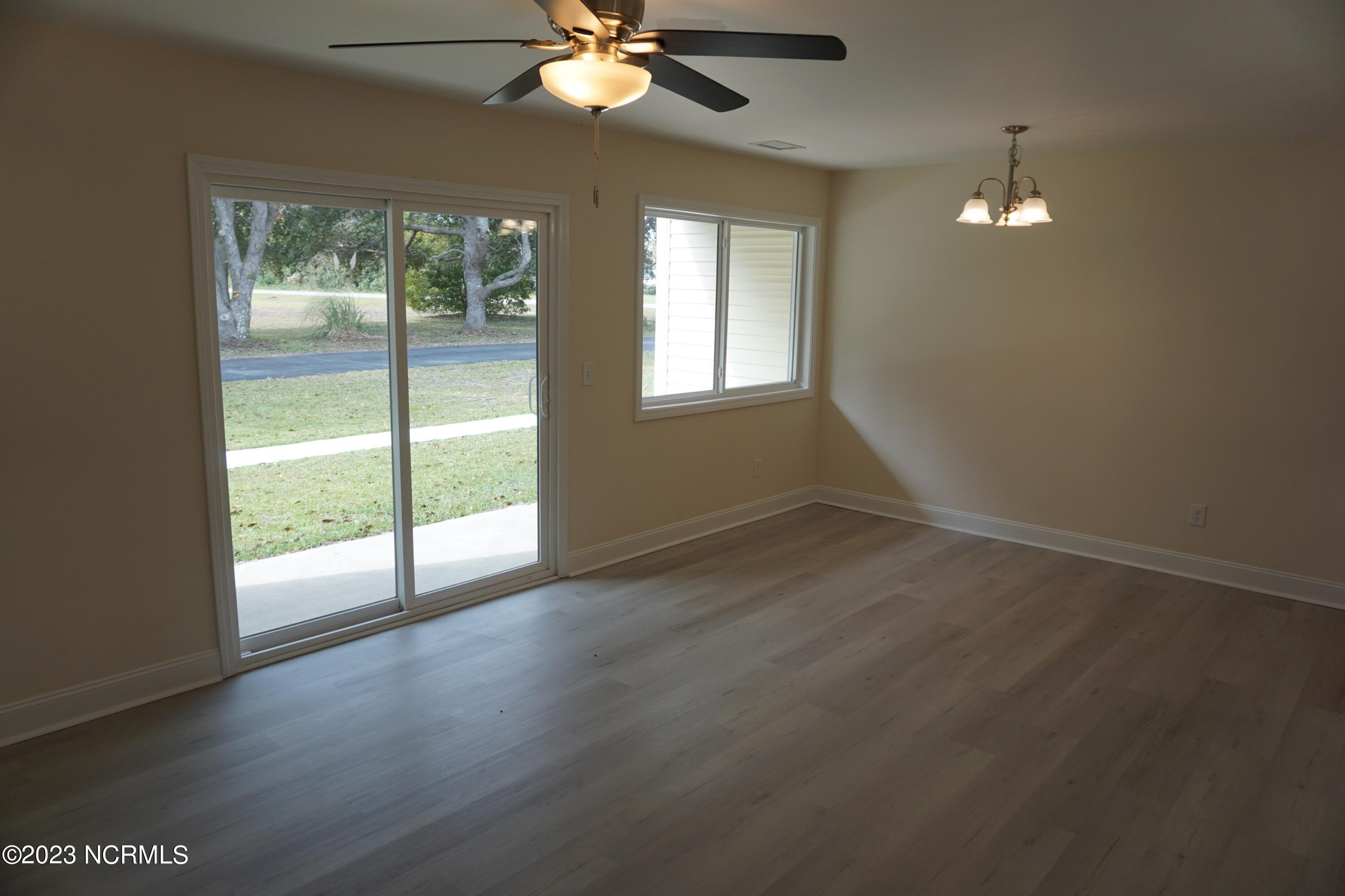 2036 Sloop Point Loop Road, Unit A3 Hampstead, NC 28443 - Photo 4 of 19 DSC03445