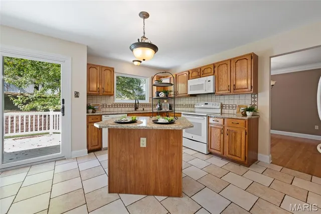 $495,000 | 413 Copper Lakes Boulevard, Wildwood, MO 63040