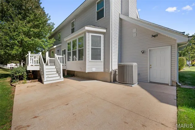 $495,000 | 413 Copper Lakes Boulevard, Wildwood, MO 63040