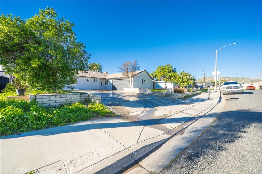 10337 Pendleton Street Riverside, CA 92505 - Photo 13 of 40