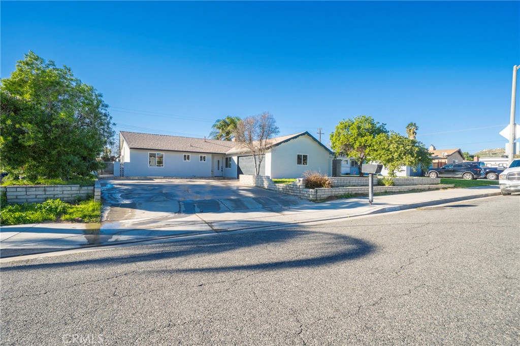 10337 Pendleton Street Riverside, CA 92505 - Photo 14 of 40