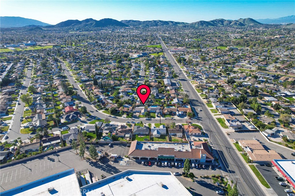 10337 Pendleton Street Riverside, CA 92505 - Photo 37 of 40