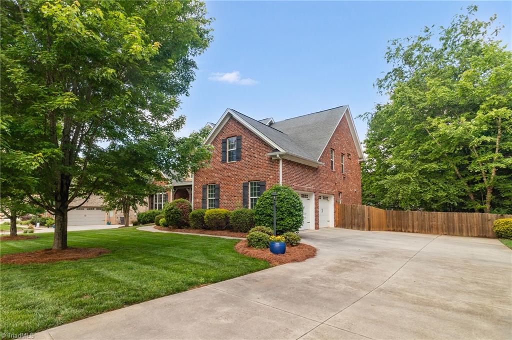 6122 Olde Fields Way Pfafftown, NC 27040 - Photo 2 of 50