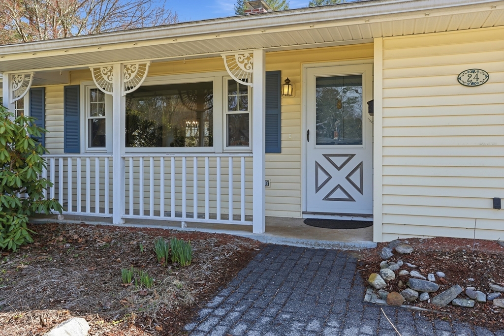 24 Clarissa Road Chelmsford, MA 01824 - Photo 20 of 26