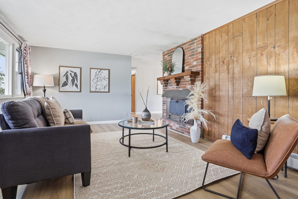 24 Clarissa Road Chelmsford, MA 01824 - Photo 5 of 26