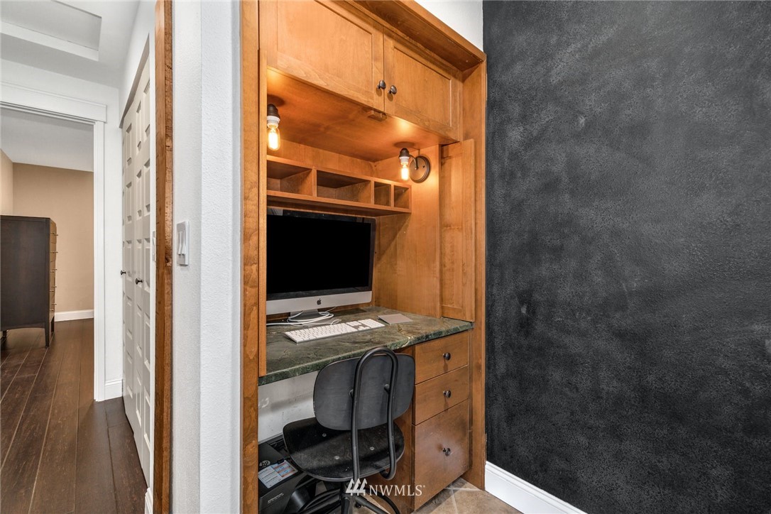 21924 4th Drive Southeast Bothell, WA 98021 - Photo 17 of 40