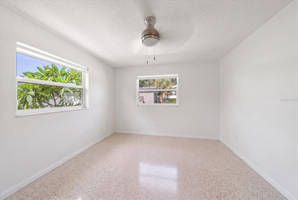 1690 Pinehurst Road Dunedin, FL 34698 - Photo 15 of 50 Gallery Image 15