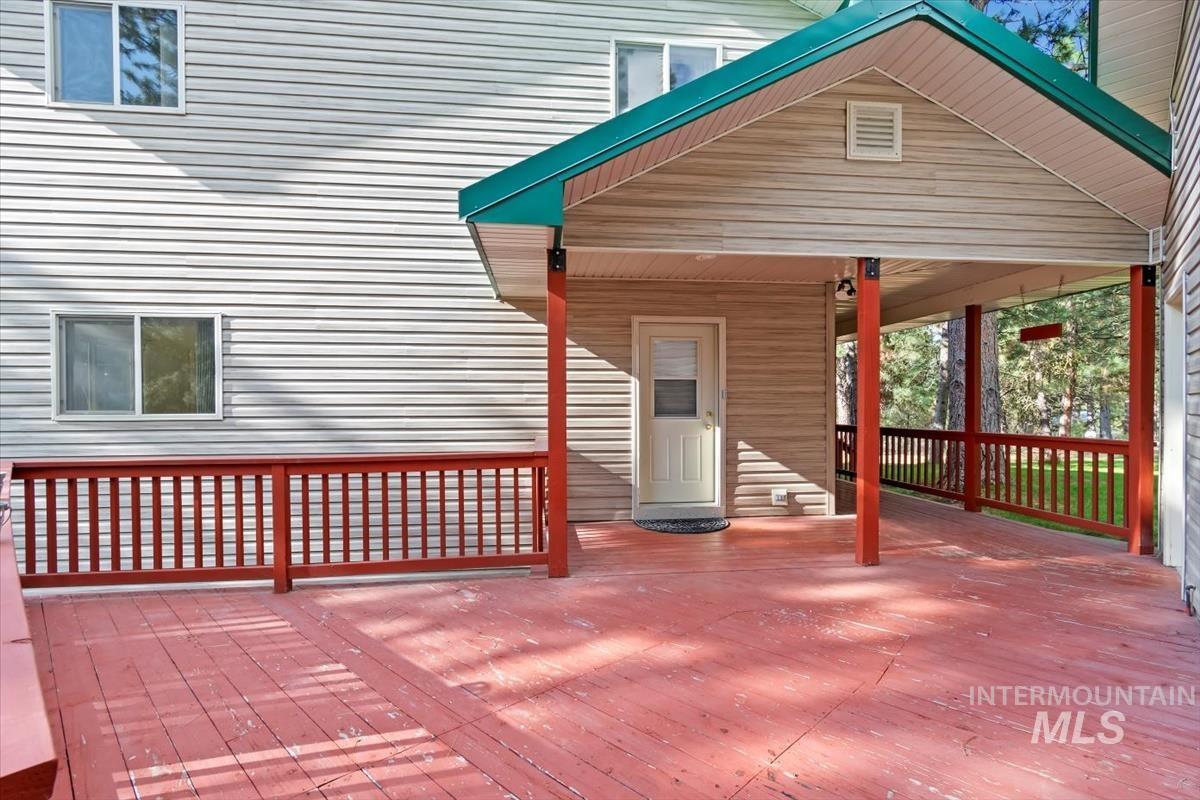 1496 Pine Ridge Drive Cascade, ID 83611 - Photo 38 of 48